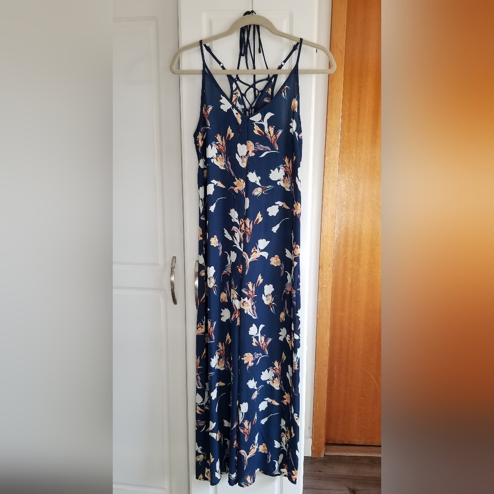🍁🌺Xhilaration floral print tank jumpsuit with back lace up detailing
